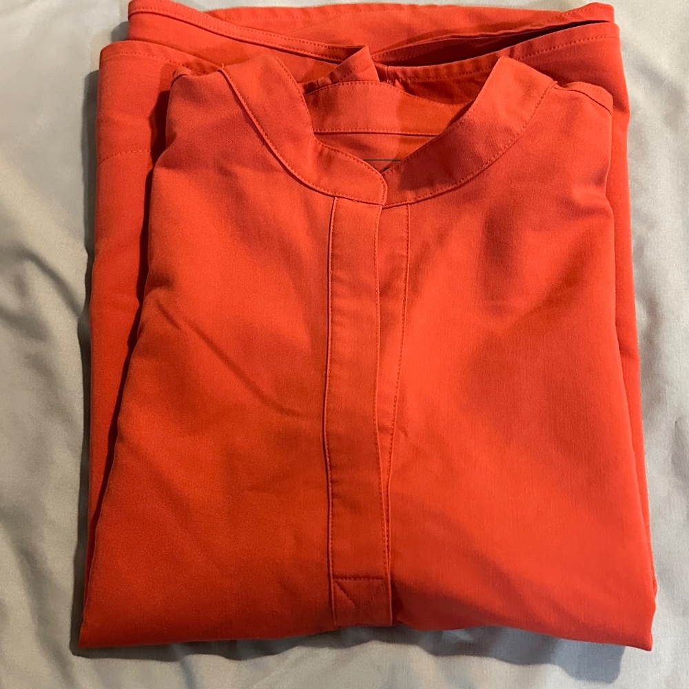 FIGS Clay Scrub Set Rafaela Top + Zamora HW Jogger | Size M & L EUC PO 1646 - Picture 2 of 9